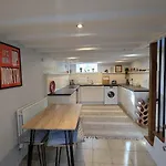 펜션 Blossom Cumbria *